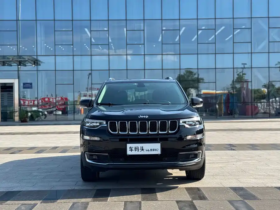 Jeep Commander
