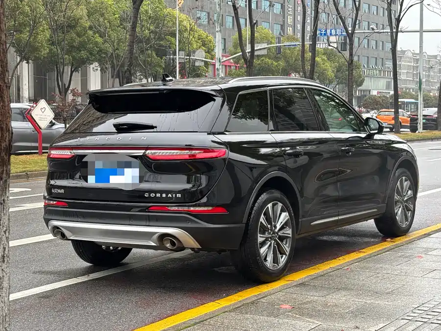 Lincoln Adventurer