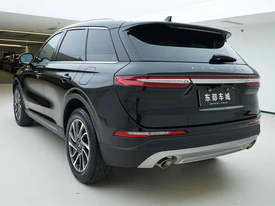 Lincoln Adventurer