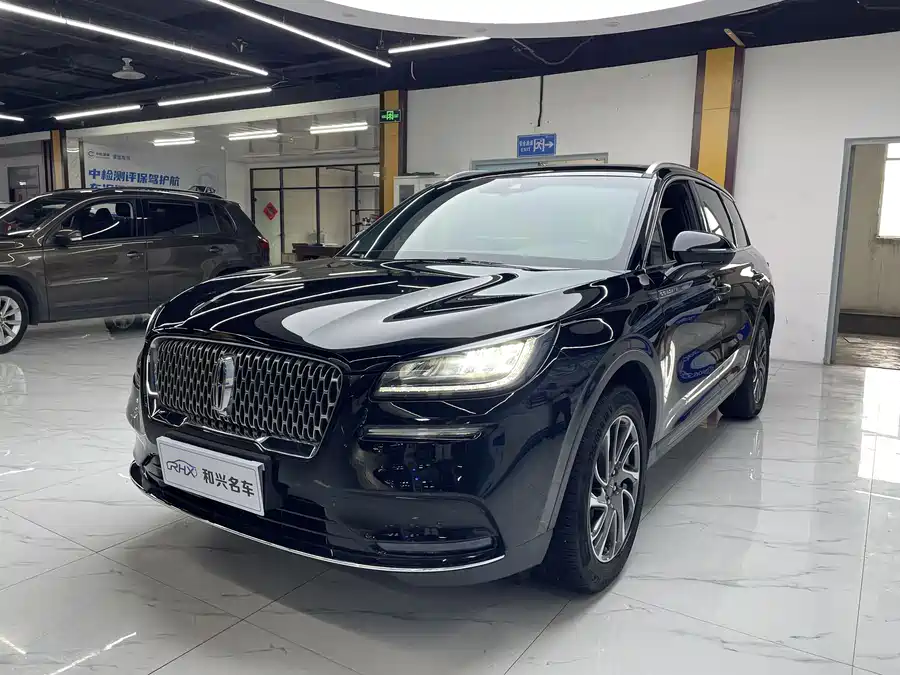 Lincoln Adventurer