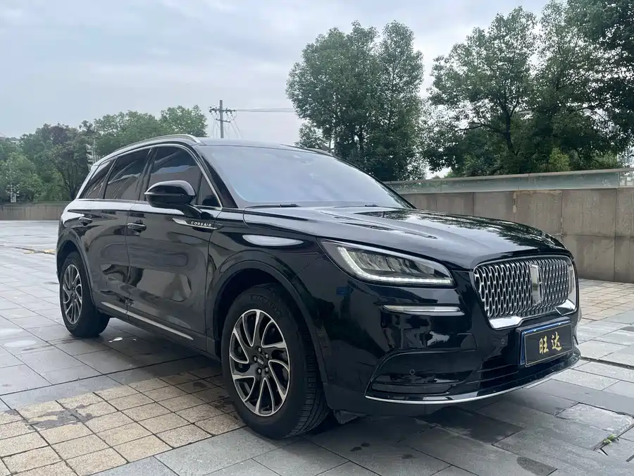 Lincoln Adventurer