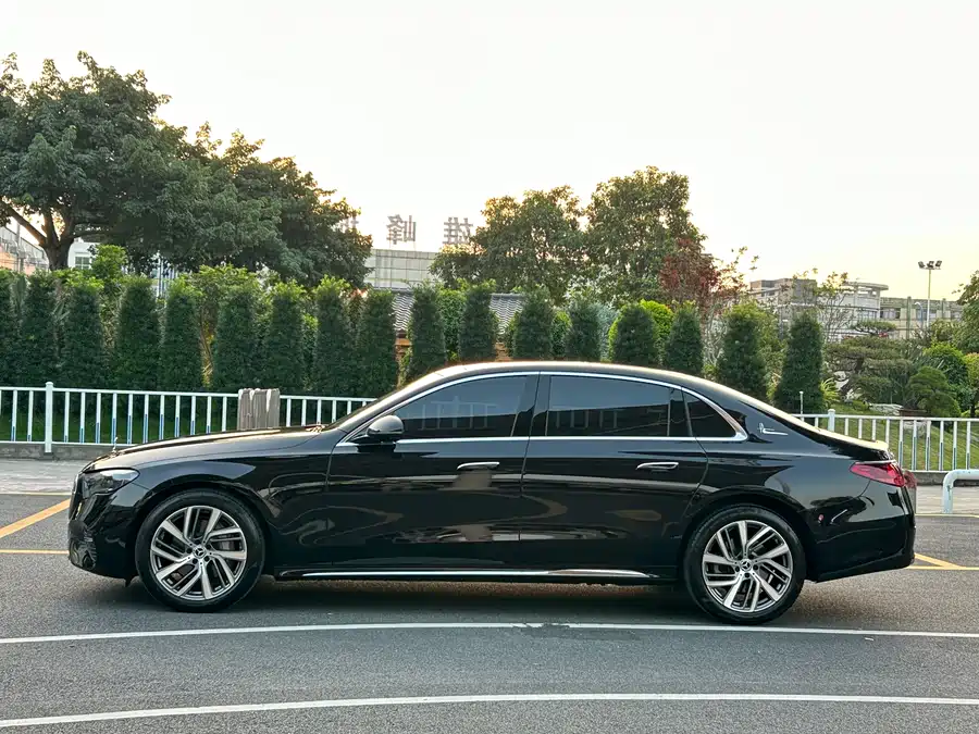 Mercedes Benz E-Class