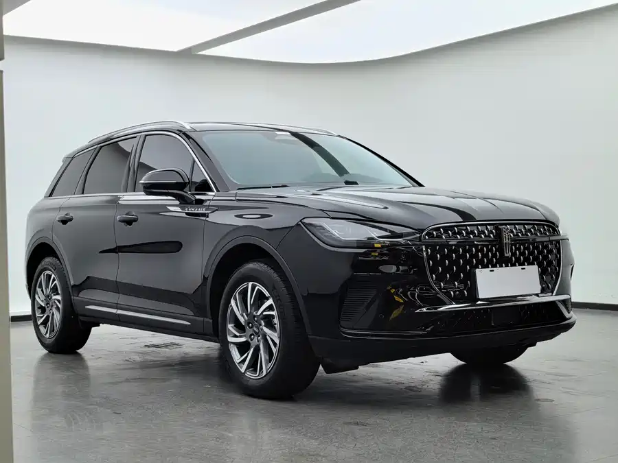 Lincoln Adventurer
