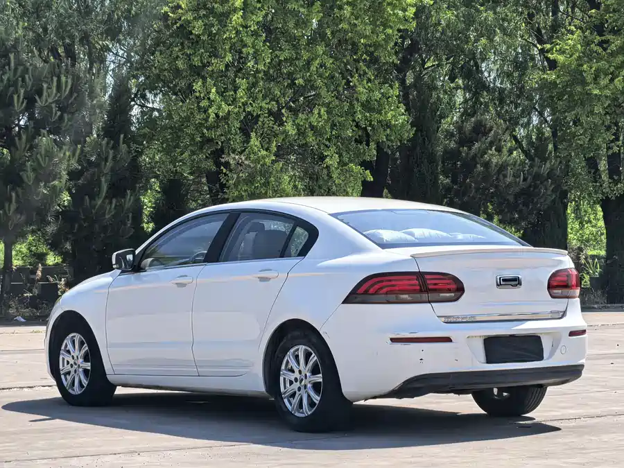 Qoros 3