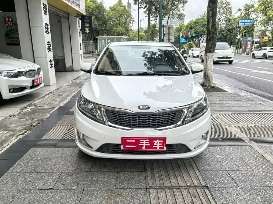 Kia K2