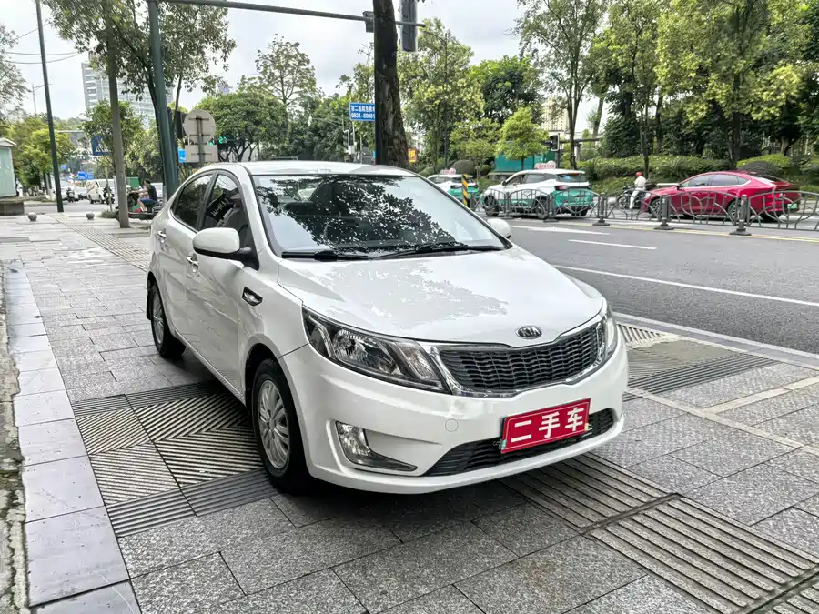 Kia K2