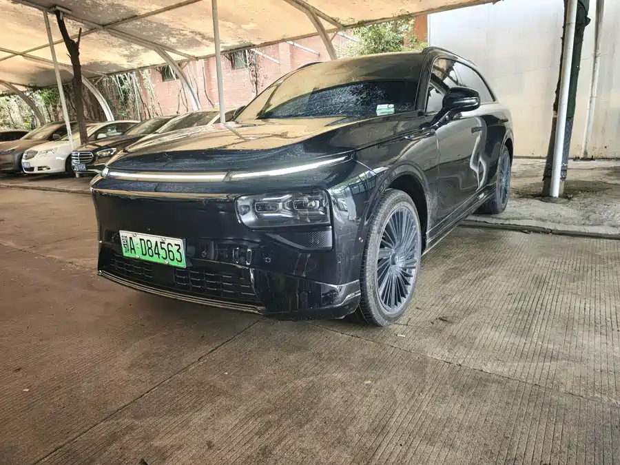 Xpeng G9