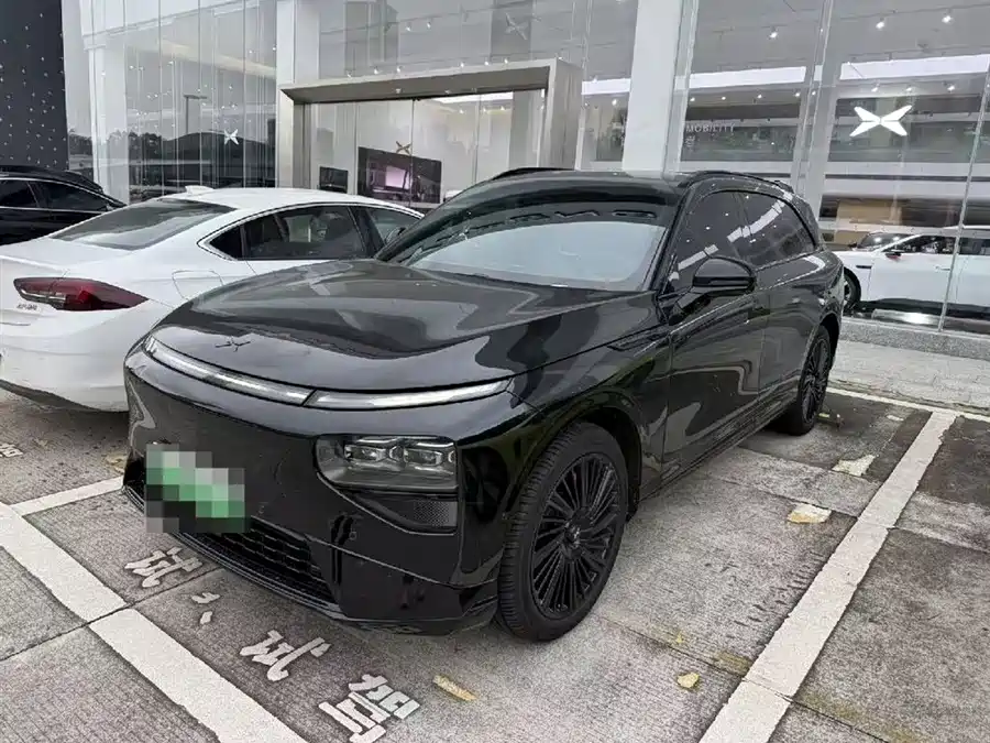 Xpeng G9