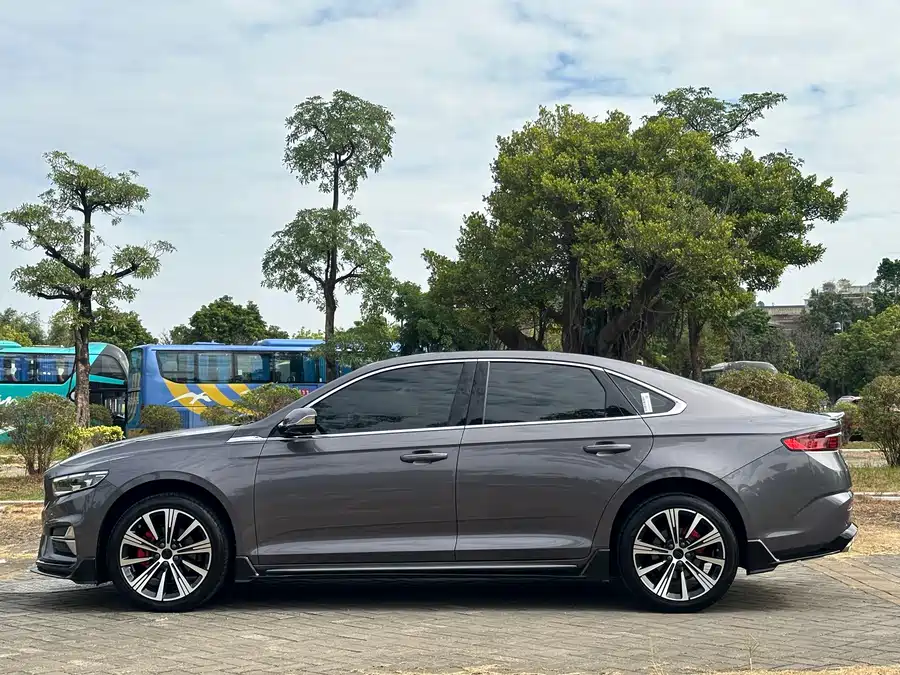 Geely Xingrui