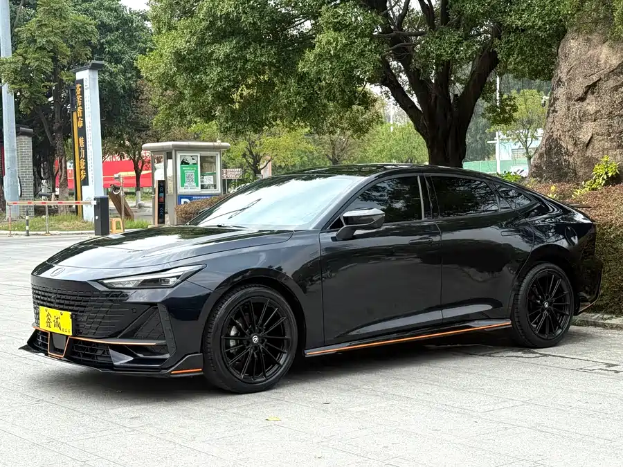 Changan UNI-V