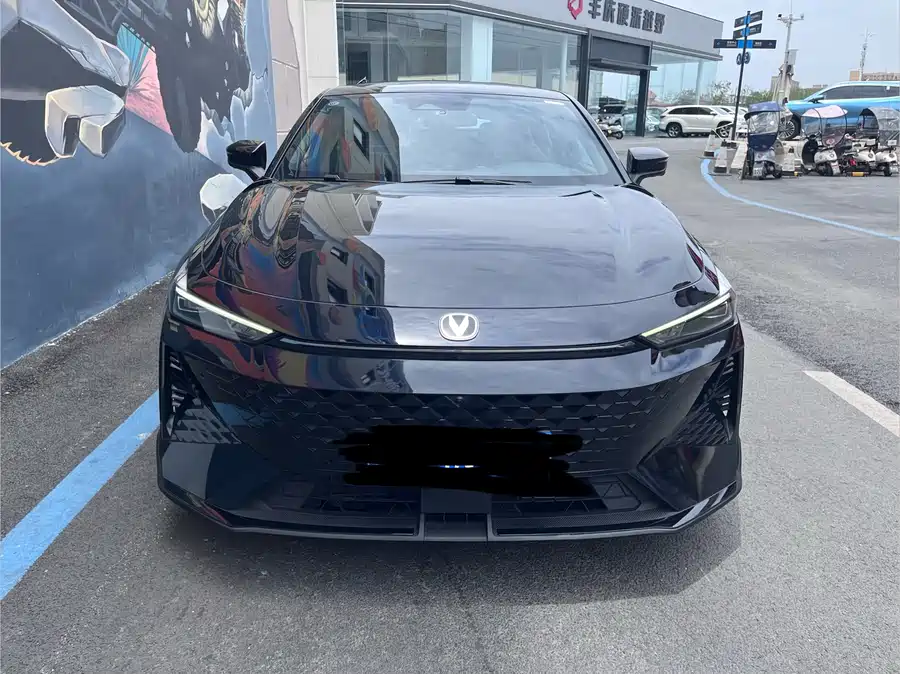Changan UNI-V