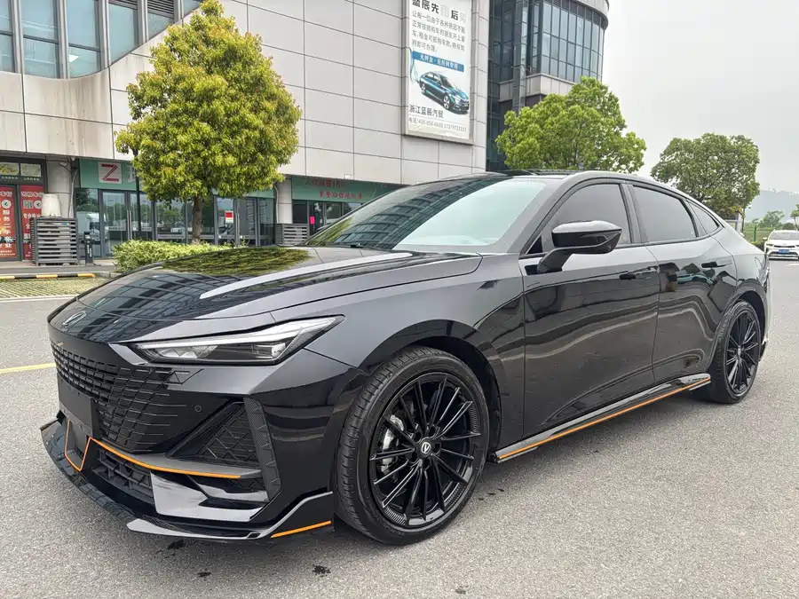 Changan UNI-V