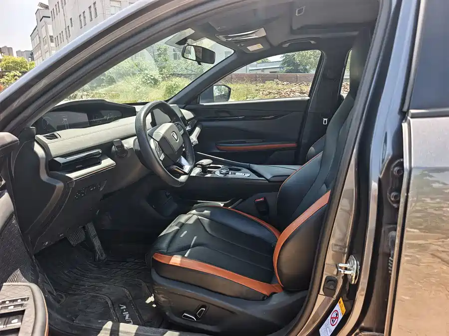 Changan UNI-V