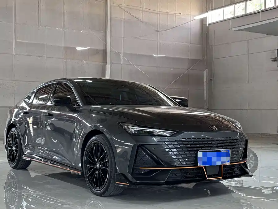Changan UNI-V