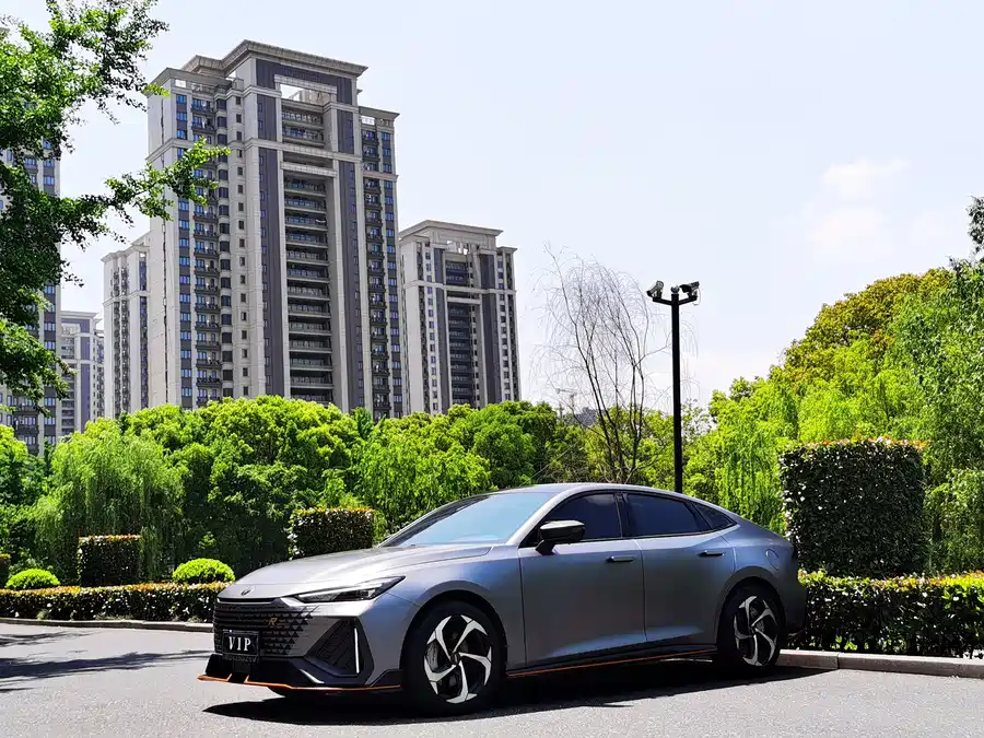 Changan UNI-V