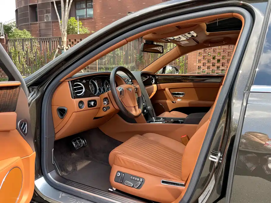 Bentley Flying Spur