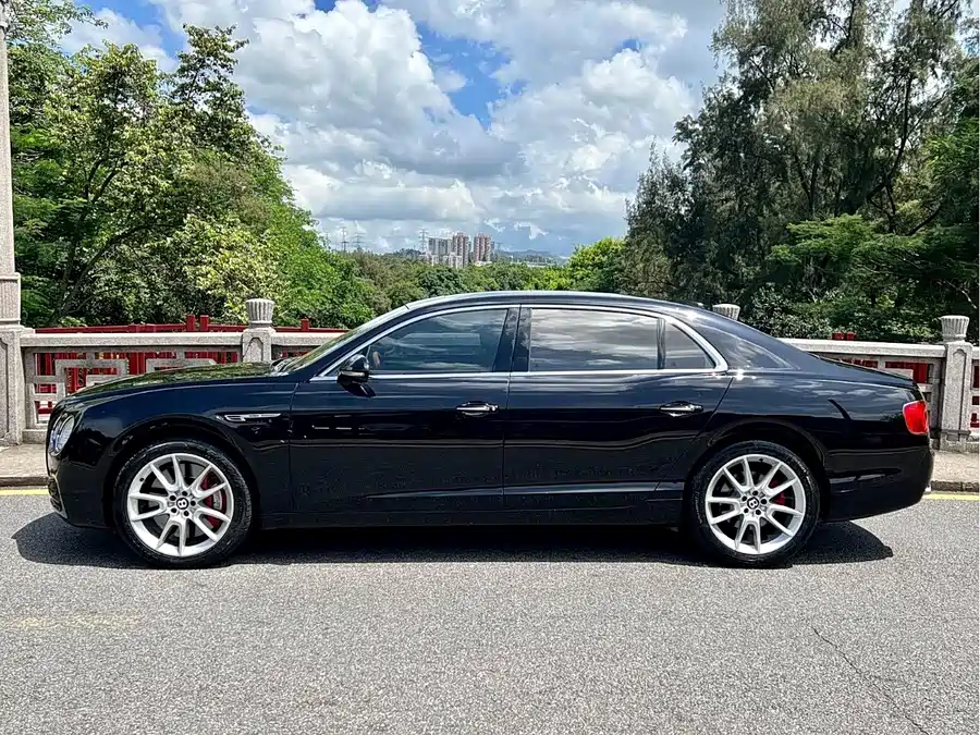 Bentley Flying Spur