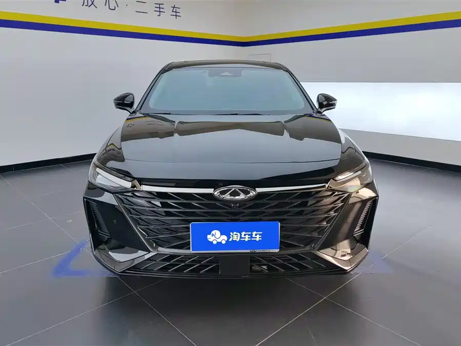Chery Arrizo 8