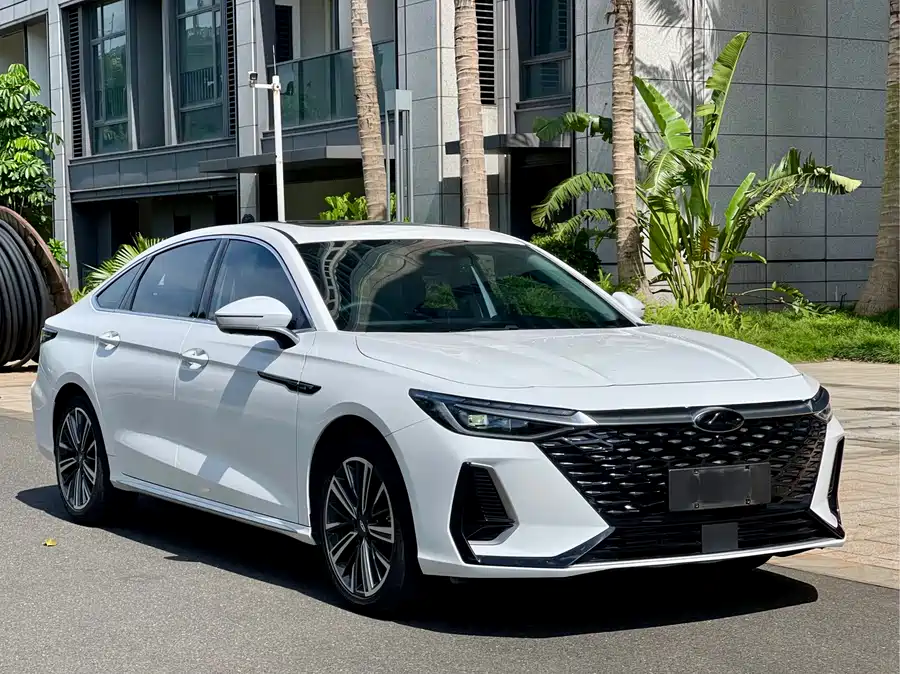 Chery Arrizo 8