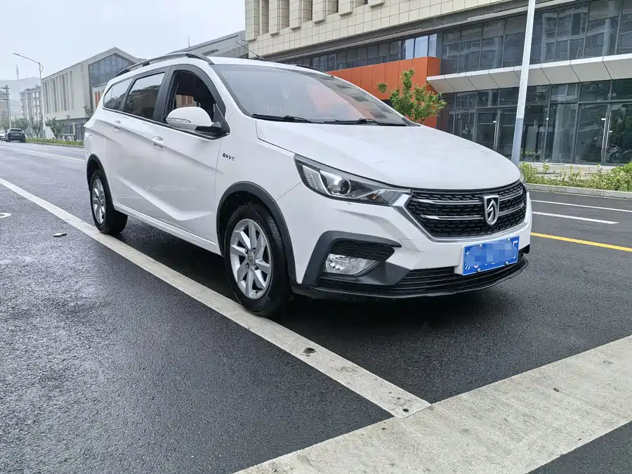 Baojun 310W
