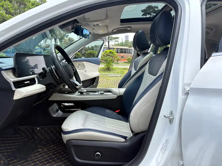 Chery Arrizo 8