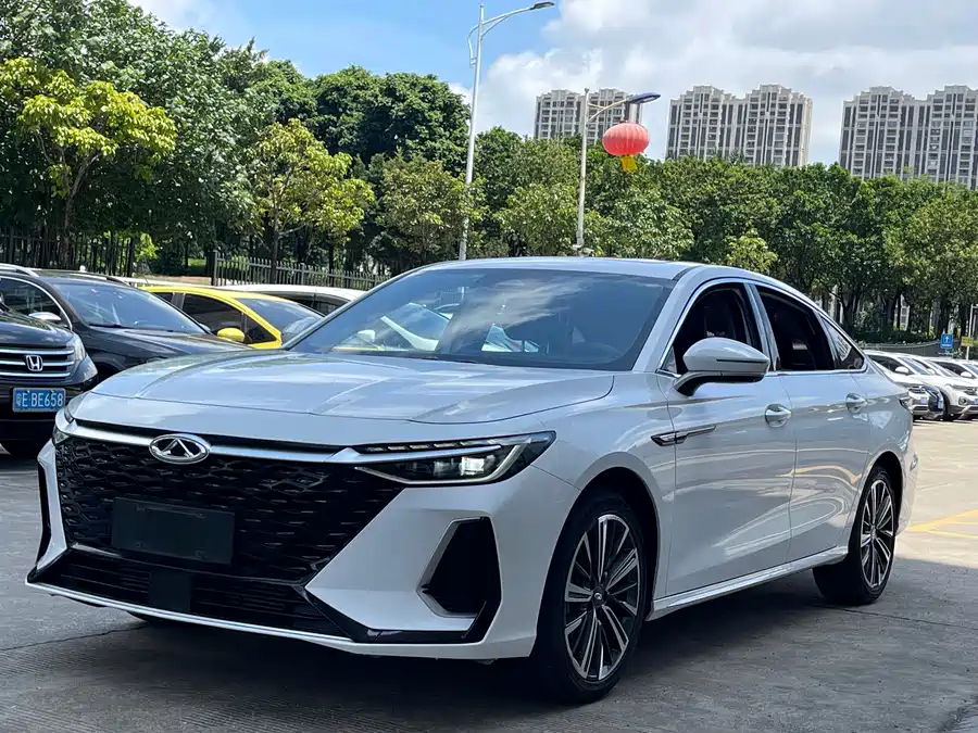 Chery Arrizo 8