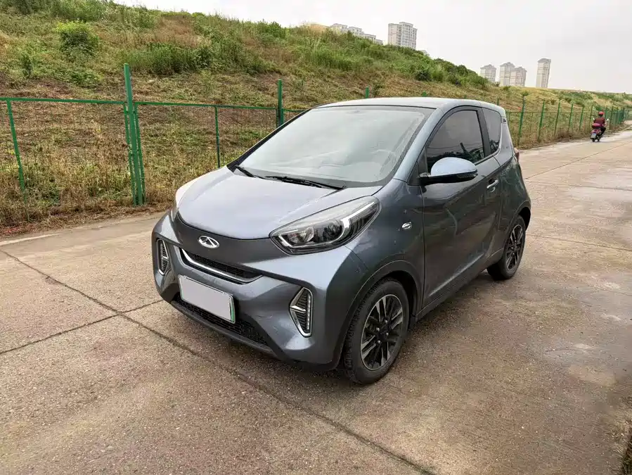 Chery QQ small ant