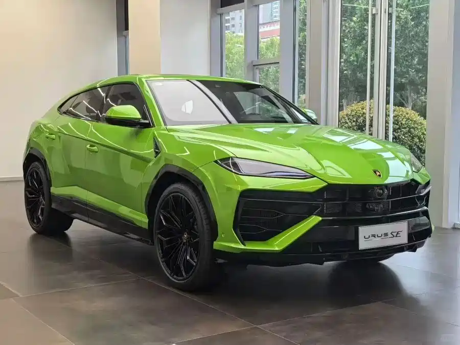 Lamborghini Urus SE