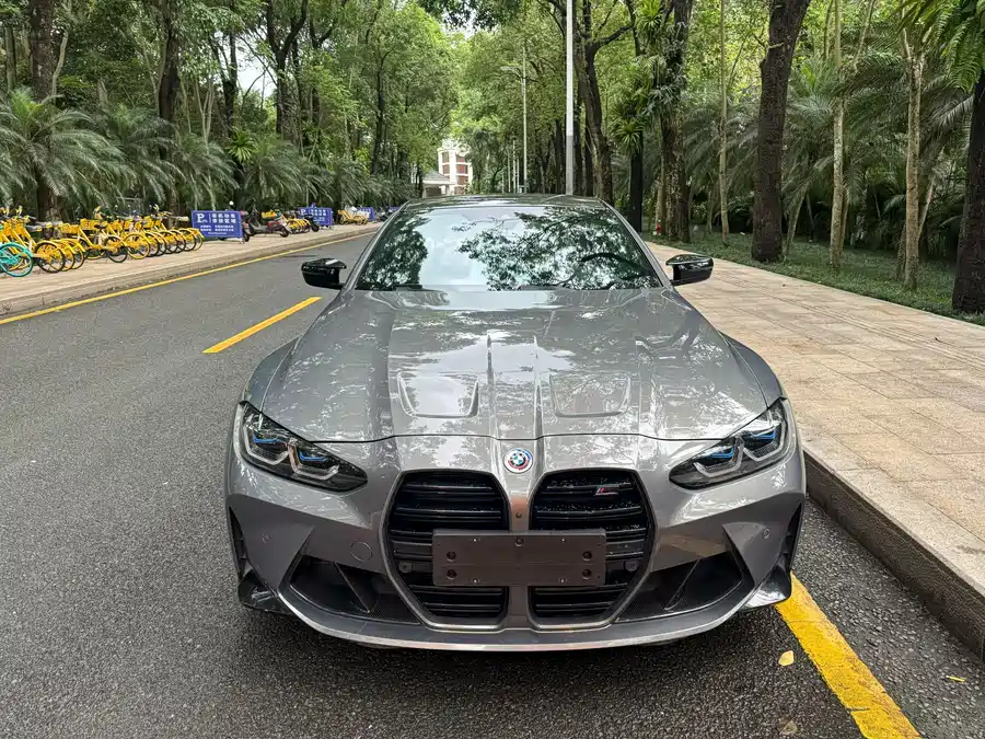 BMW M4