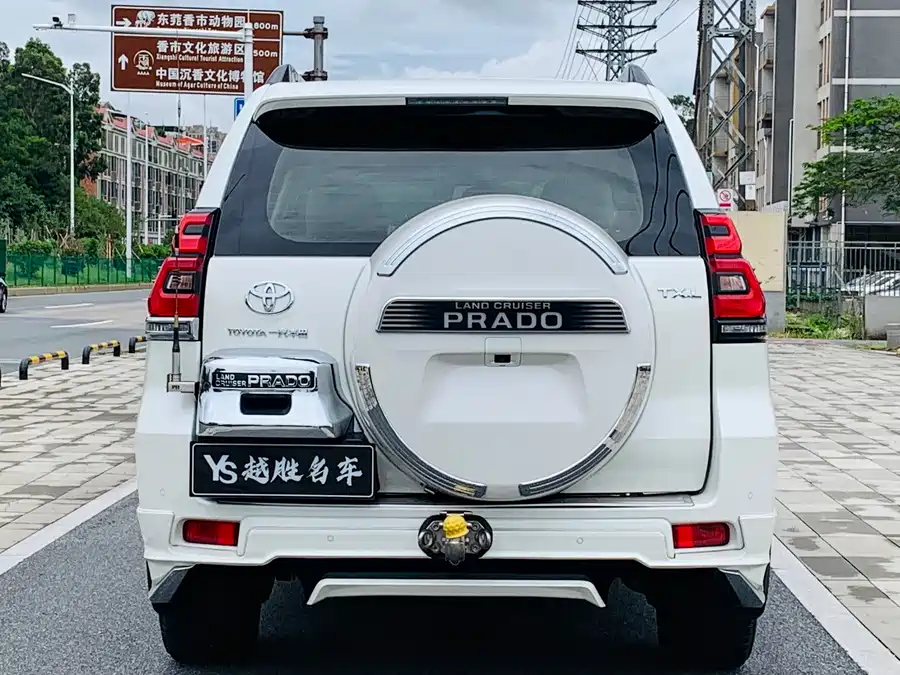 Toyota Prado