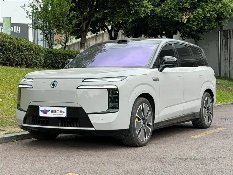 BYD N8L