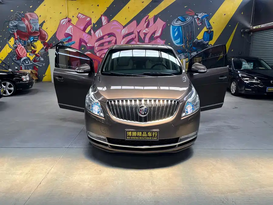 Buick GL8