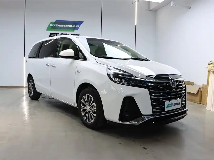 Buick GL8