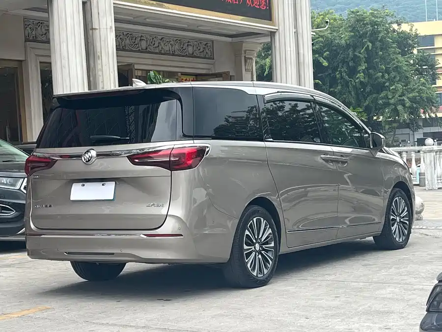 Buick GL8