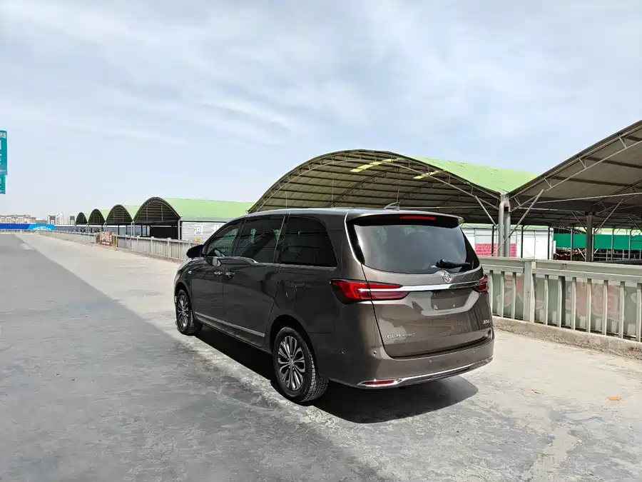 Buick GL8