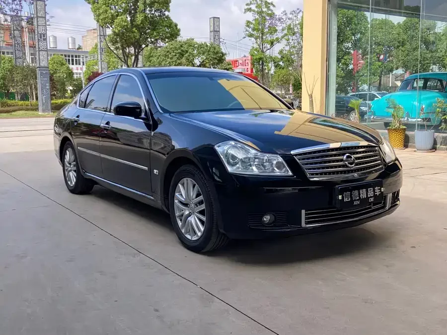 Nissan Fuga