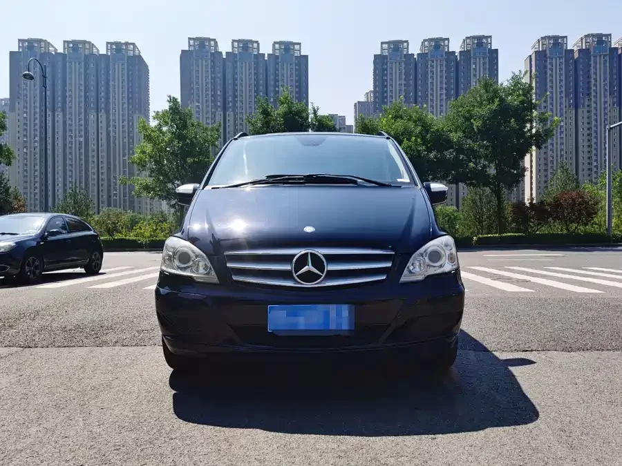 Mercedes Benz Viano