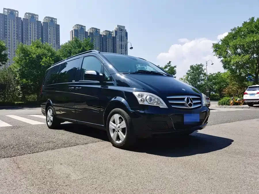 Mercedes Benz Viano