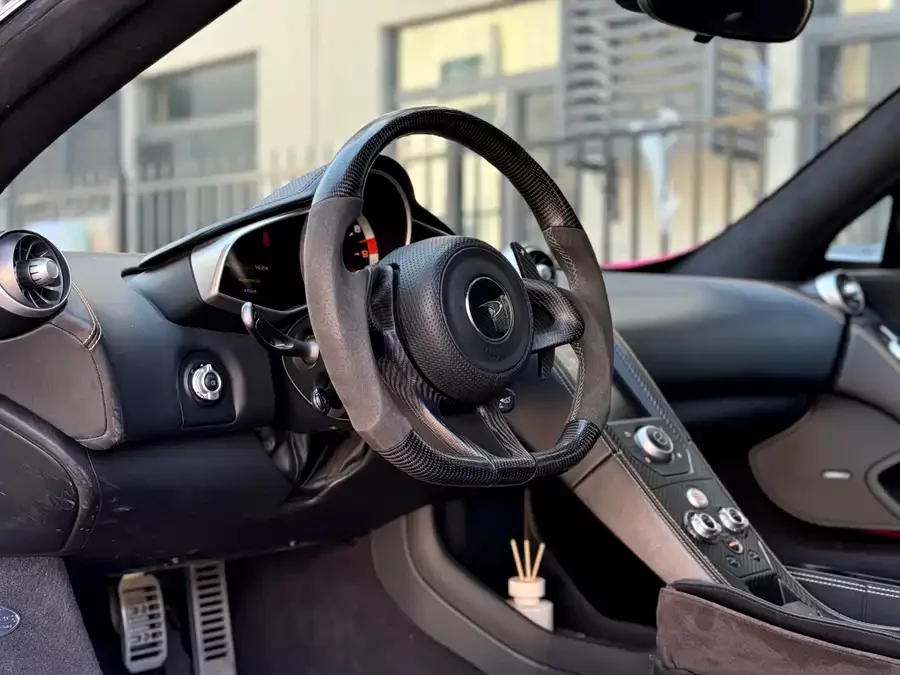 McLaren 12C