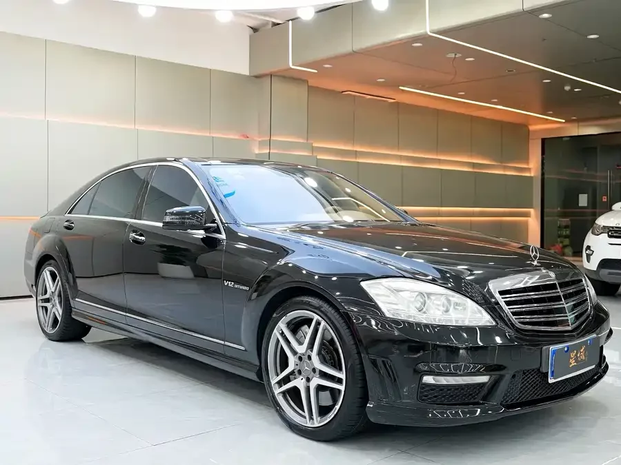 Mercedes Benz S-Class AMG