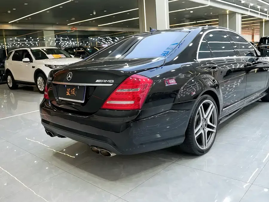 Mercedes Benz S-Class AMG