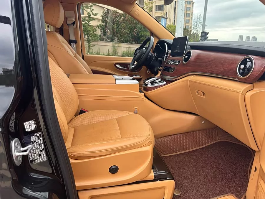 Mercedes Benz Class V