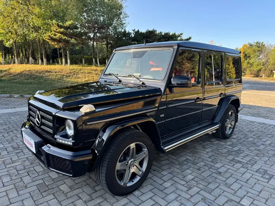 Mercedes Benz G-rated