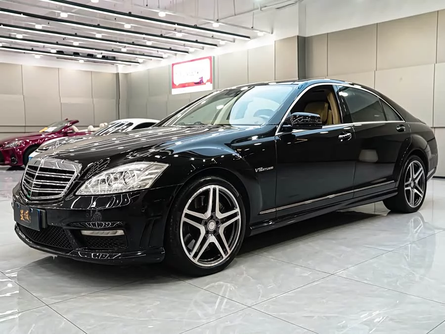 Mercedes Benz S-Class AMG