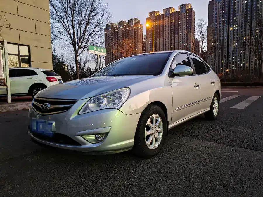 Hyundai Elantra / Celesta
