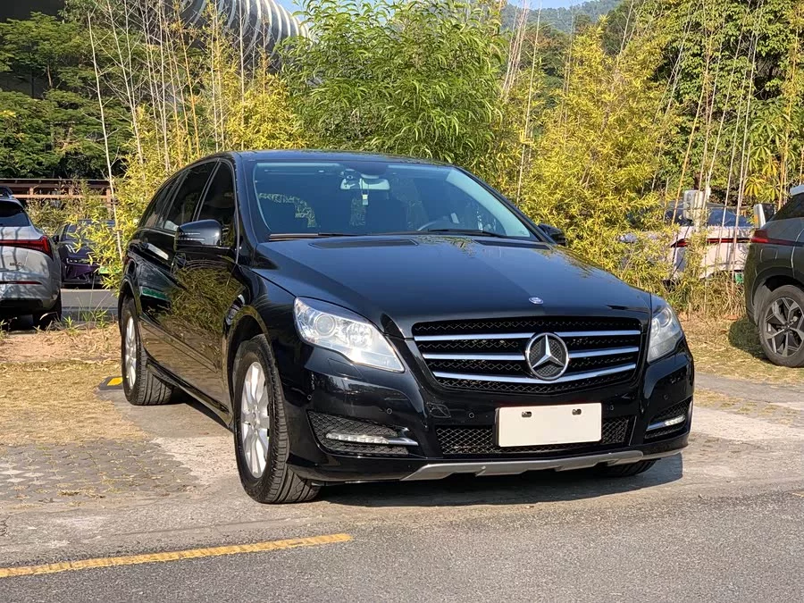 Mercedes Benz R-rated