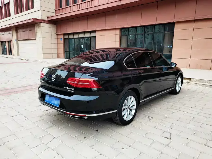 Volkswagen Magotan