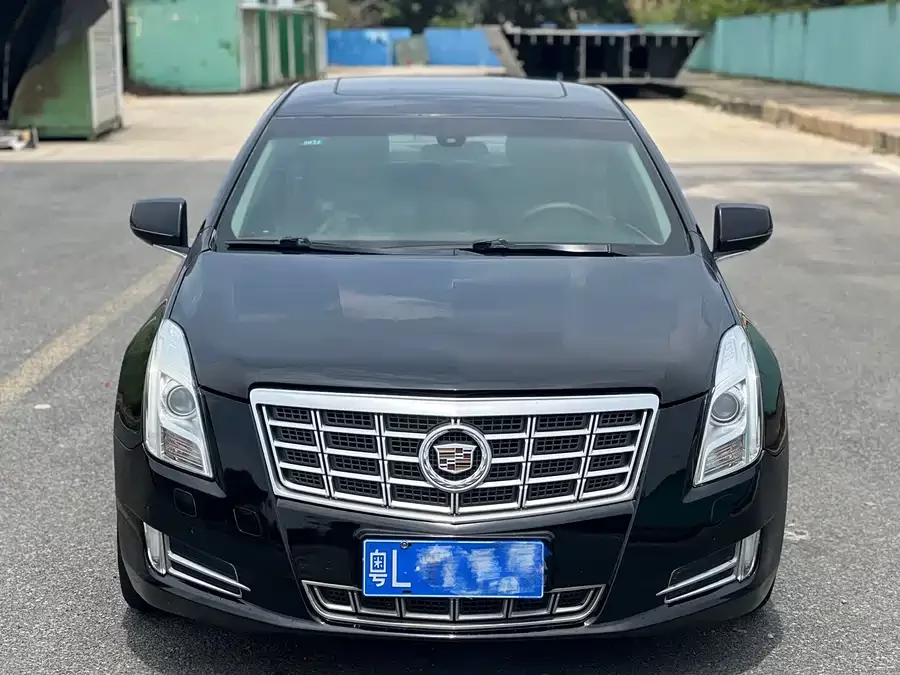 Cadillac XTS