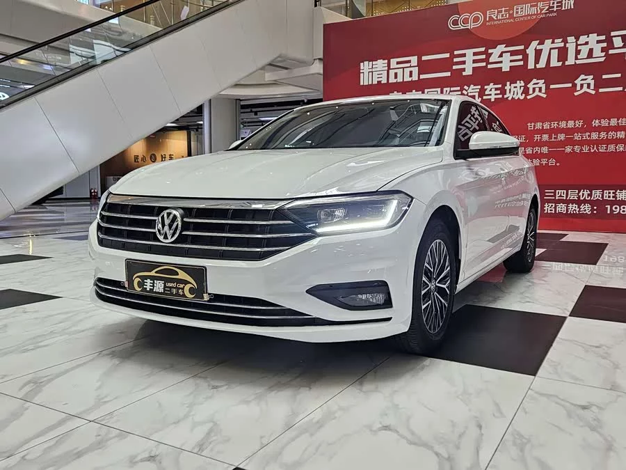 Volkswagen Sagitar