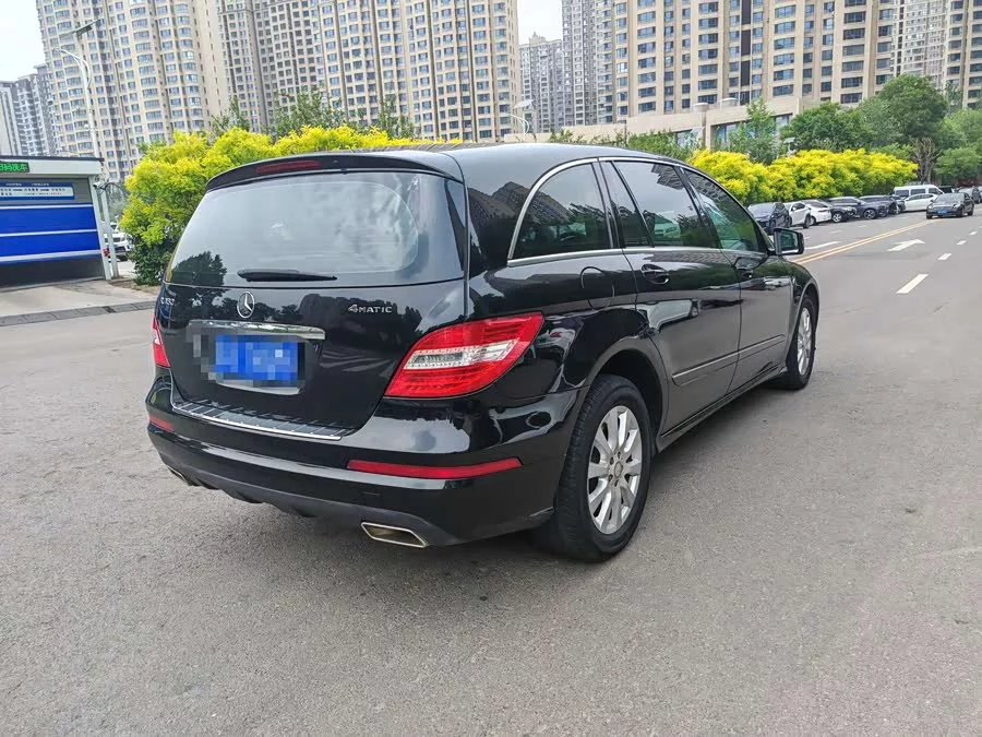 Mercedes Benz R-rated